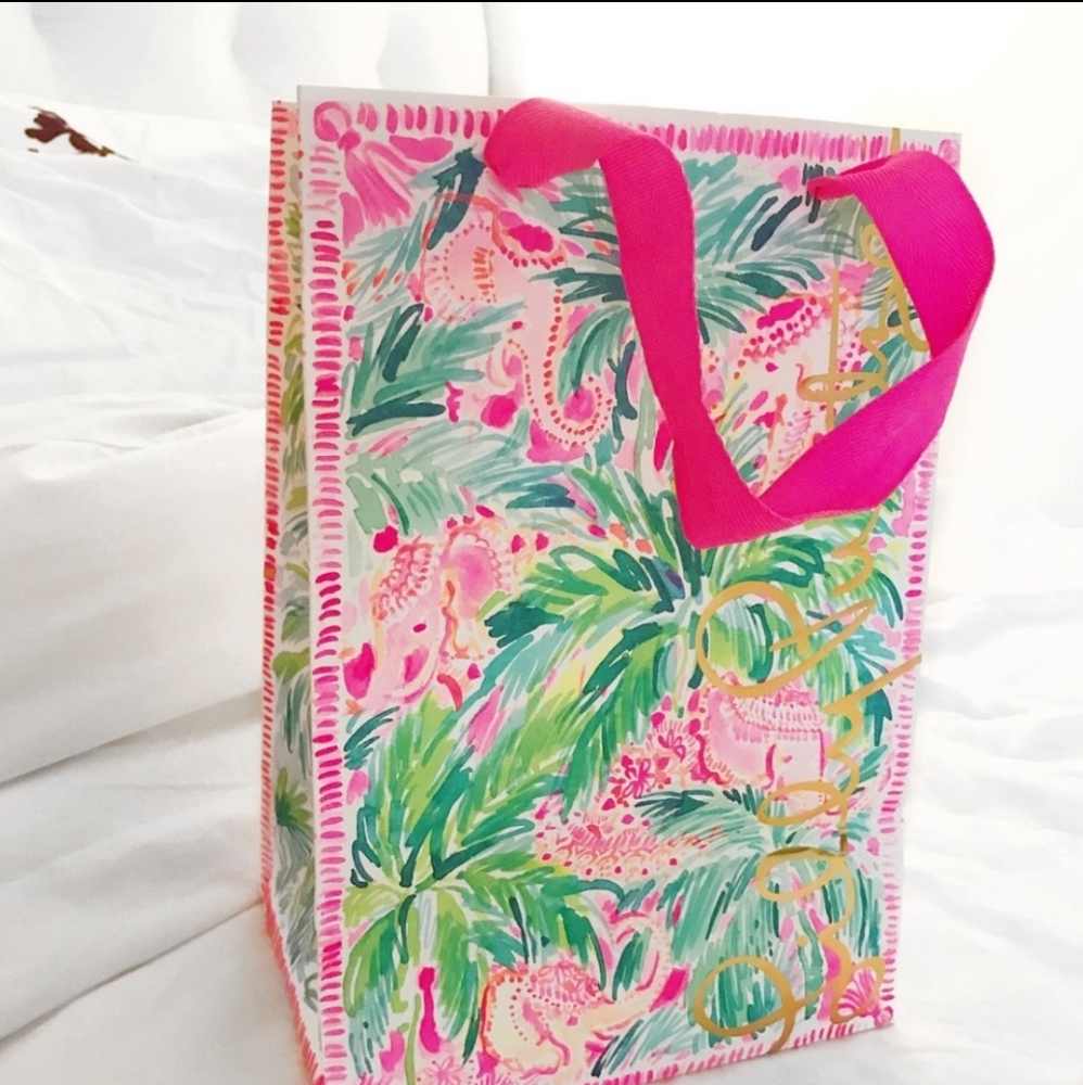 🎄 Holiday Sale: Set of 3 Lilly Pulitzer Gift Bags